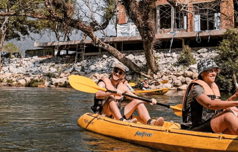 Vang Vieng: Kayaking&Water Cave&Tham Chang&Blue Lagoon 1 - Walking at Tham Chang