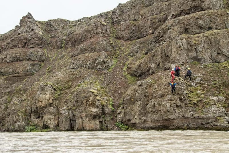 Varmahlíð: Top-Rated Family Adventure Rafting in Drysuits - Why this gentle Iceland rafting trip works so well