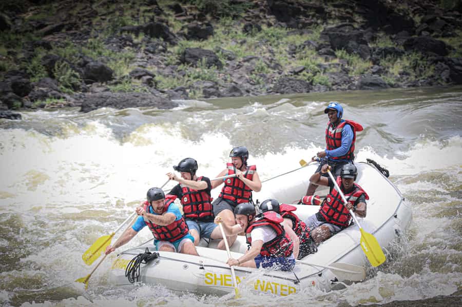 Victoria Falls: Whitewater Rafting Experience - Why the Low-Water Season Matters