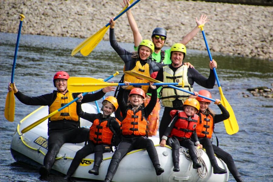 Voss: Family Rafting on the Vosso River - The 20-minute ride to the river