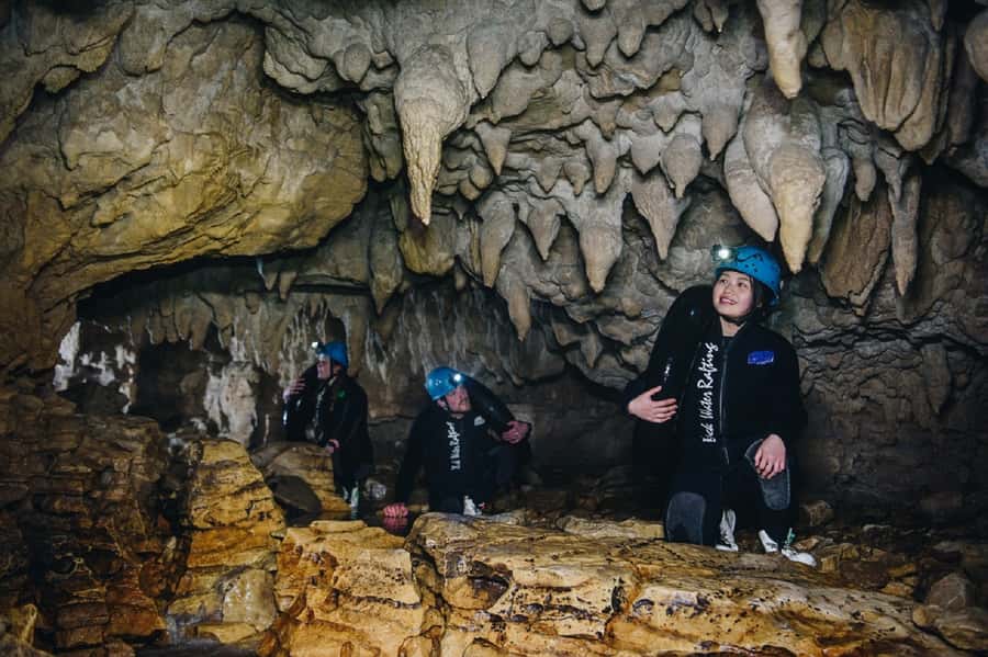 Waitomo Caves: Labyrinth Black Water Rafting Experience - Guides, safety, and the feel of a small group