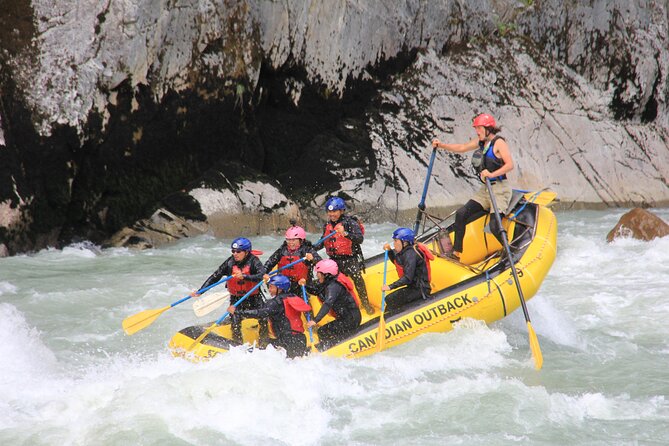 Wet and Wild Elaho Exhilarator Rafting - Big water and bigger mountain views