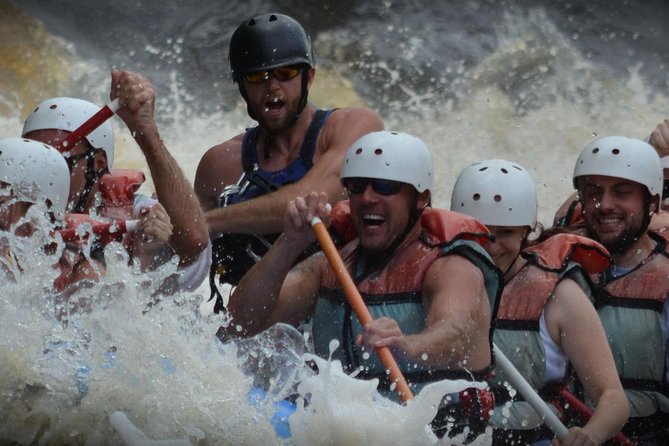 White-water Rafting Adventure on the Menominee River - A three-hour route with a smart rhythm