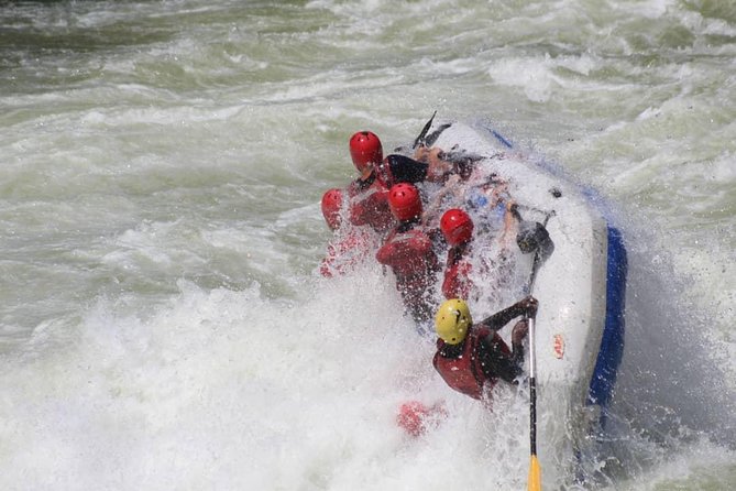 White Water Rafting in Zimbabwe - The steep route into the Zambezi gorge