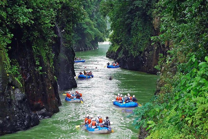 White Water Rafting Pacuare River with Lunch From Puerto Viejo - Three to four hours on Class III-IV water