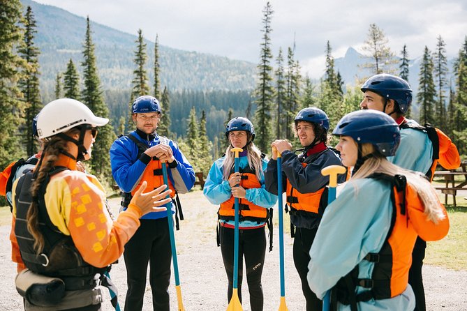Whitewater Rafting Adventure | Kicking Horse River - The first kilometres: calm water and mountain views