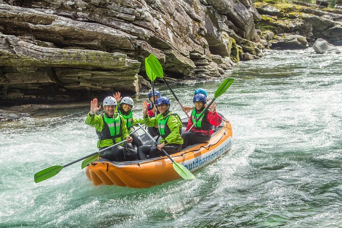 Whitewater Rafting Grade 3 to 4 - How the three-hour schedule feels