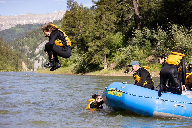 Whitewater Rafting in Jackson Hole : Family Standard Raft - Lunch Counter, Big Kahuna, and Champagne
