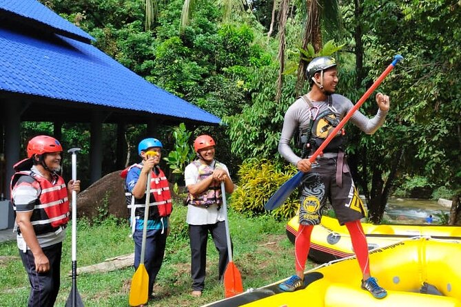 Whitewater Rafting Sedim River +/- Sireh Cave from Penang - The canopy walkway gives the day a slower opening
