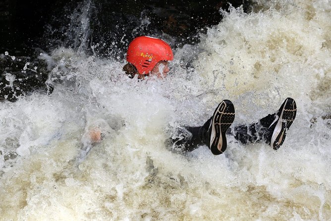 Whitewater River Tubing in Llangollen - The short trip to the Horseshoe Falls